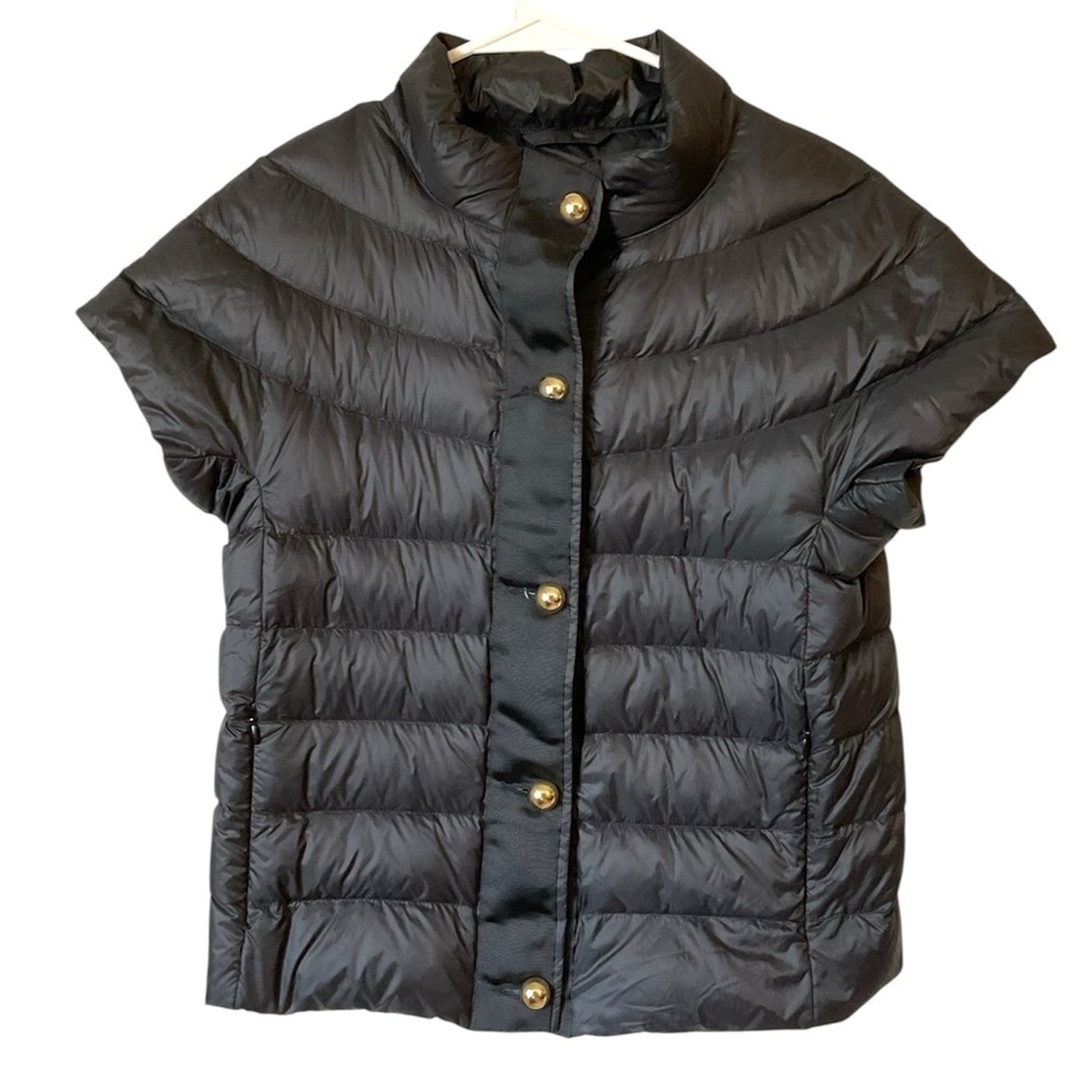 Cortland Park Greenwich Down Puffer Jacket in Black and Gold Size XS